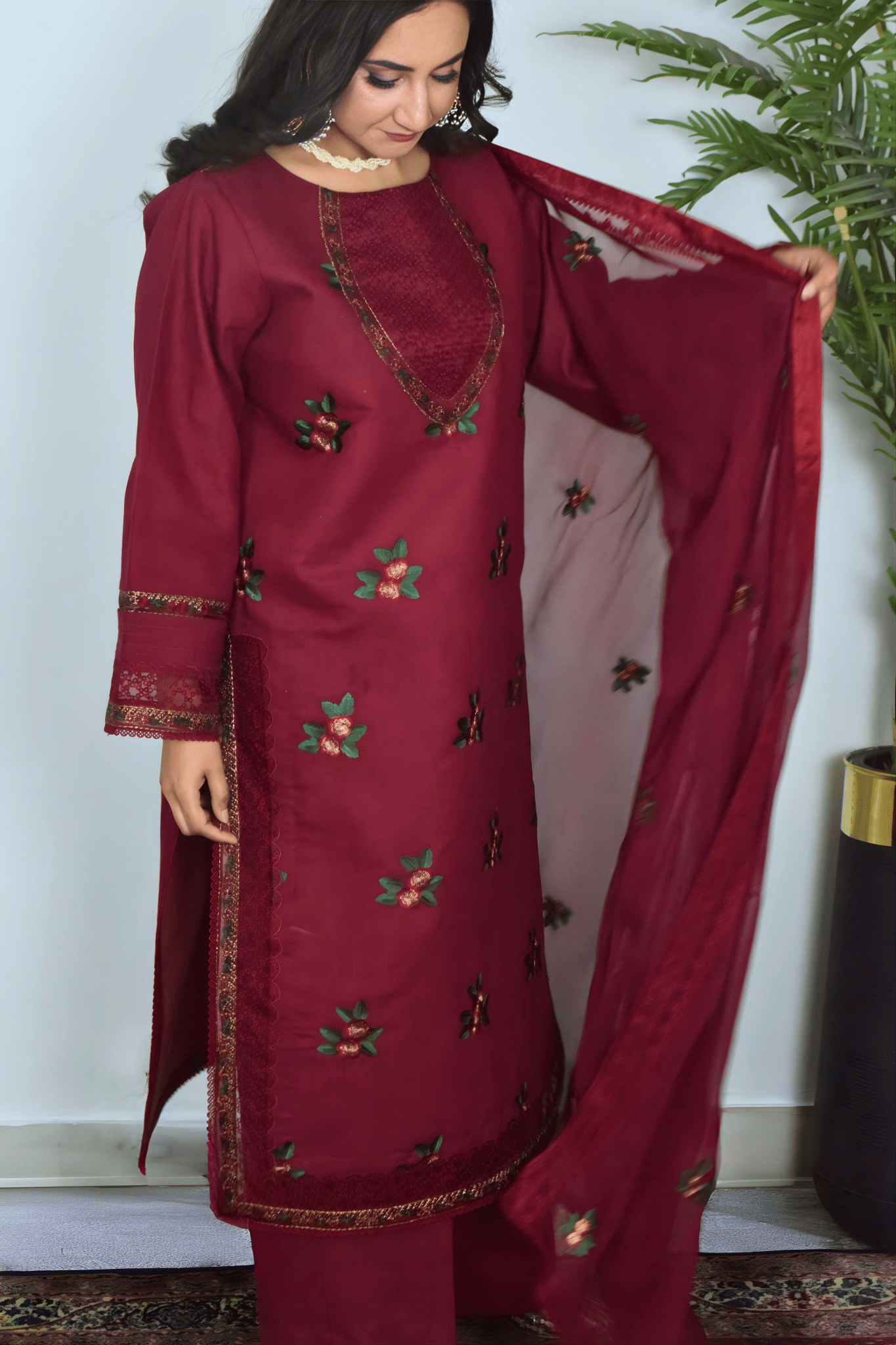 GUL - E - LAAL - Fabric Tales