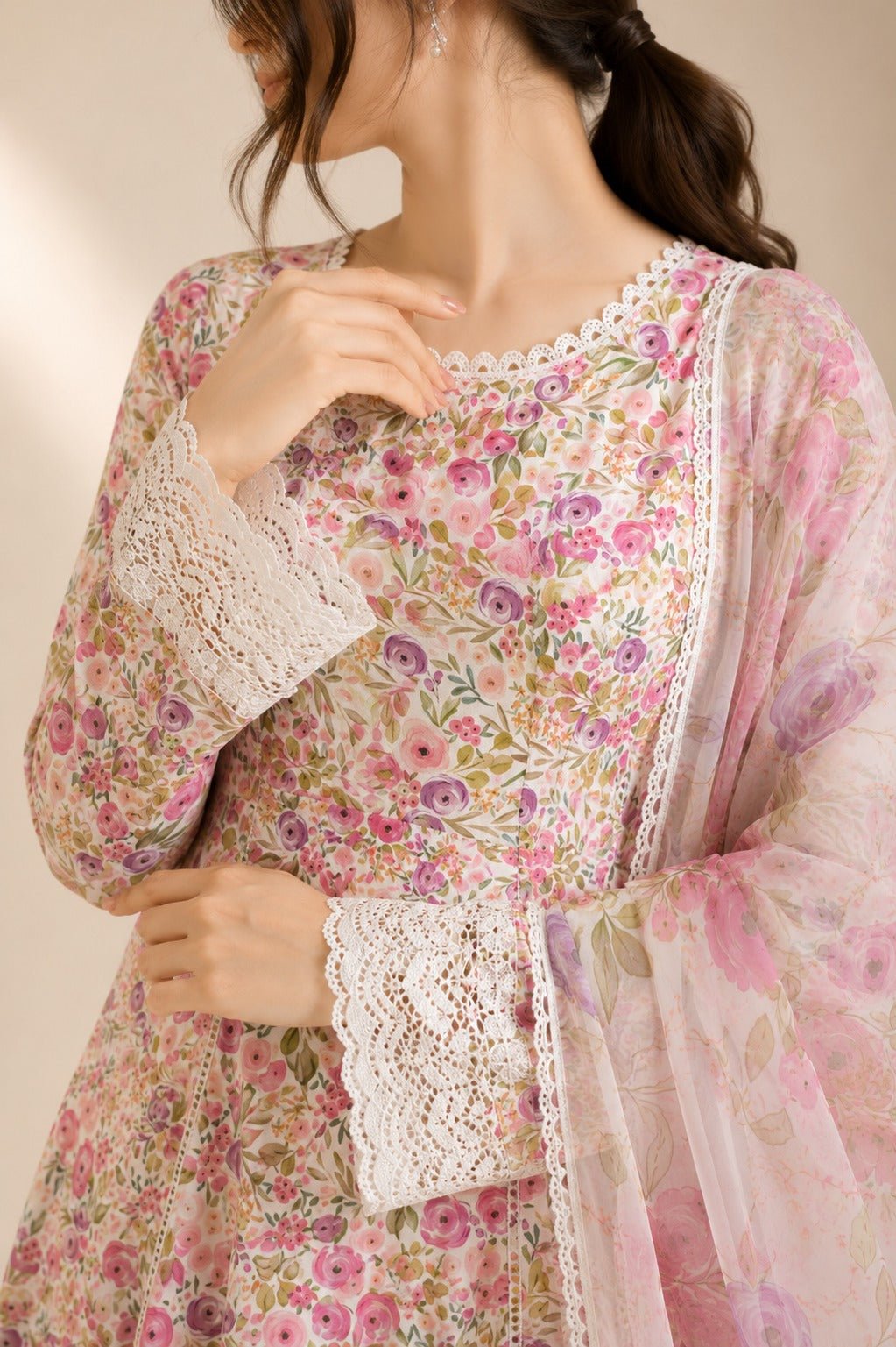 FLORAL GARDEN - Fabric Tales